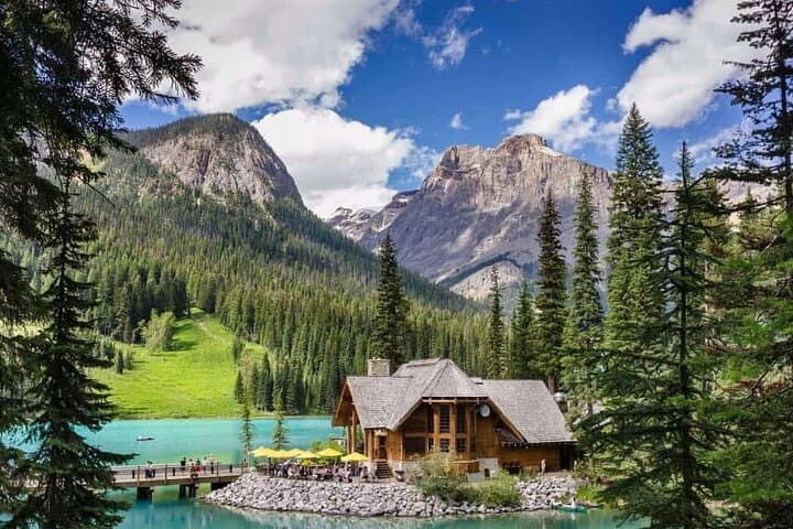 Emerald Lake, British Columbia